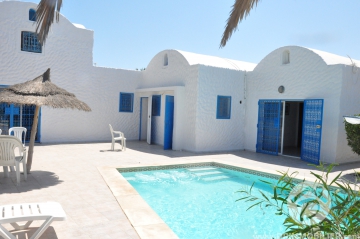 L 137 -                            Koupit
                           Villa avec piscine Djerba